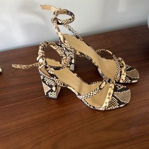 Woman’s 8.5 Michael Kors Leopard Heels